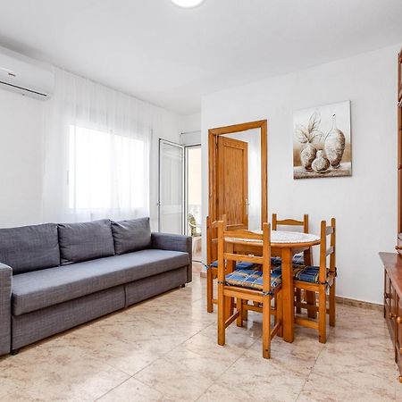 Apartment Caballero De Rodas Torrevieja Dış mekan fotoğraf